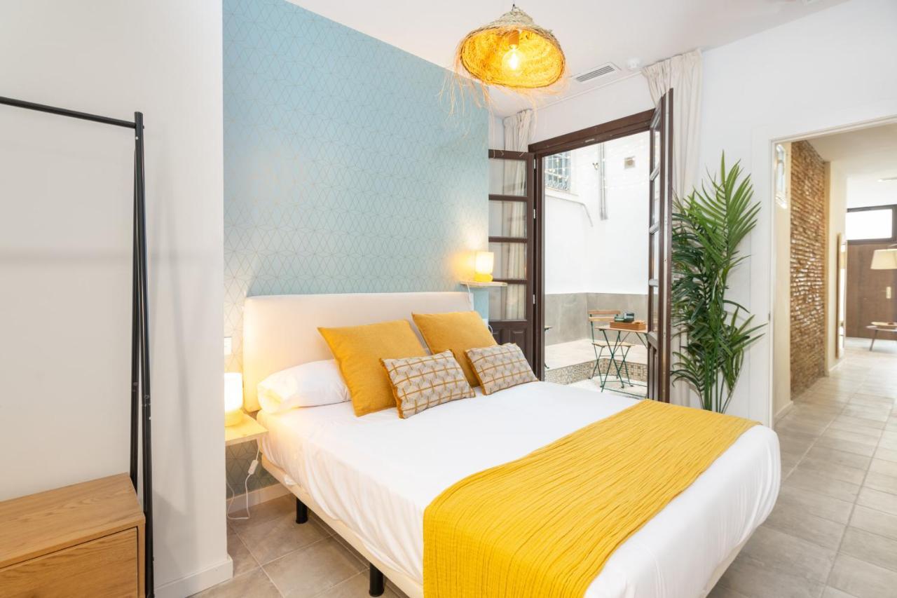 Apartamentos Luna Suites Palacio Dorita Granada Exteriör bild