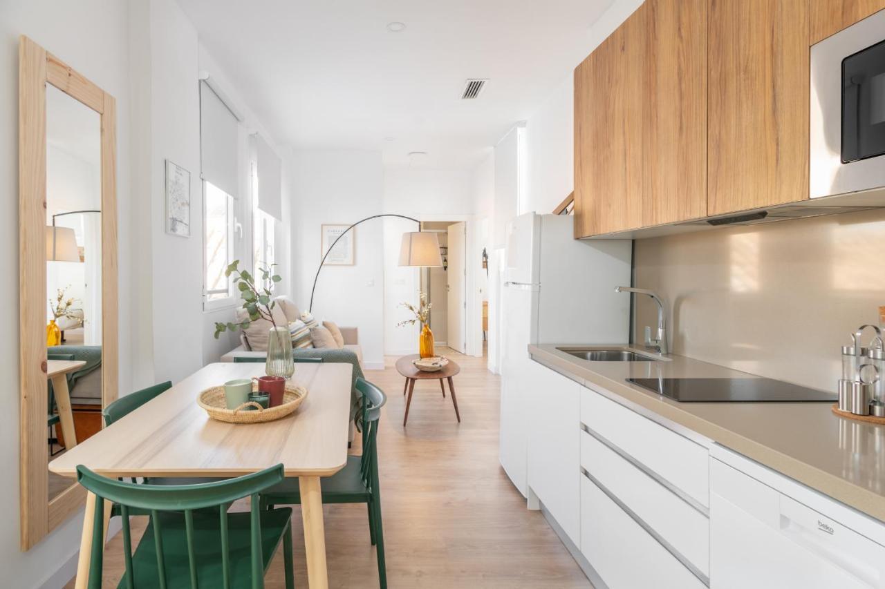 Apartamentos Luna Suites Palacio Dorita Granada Exteriör bild