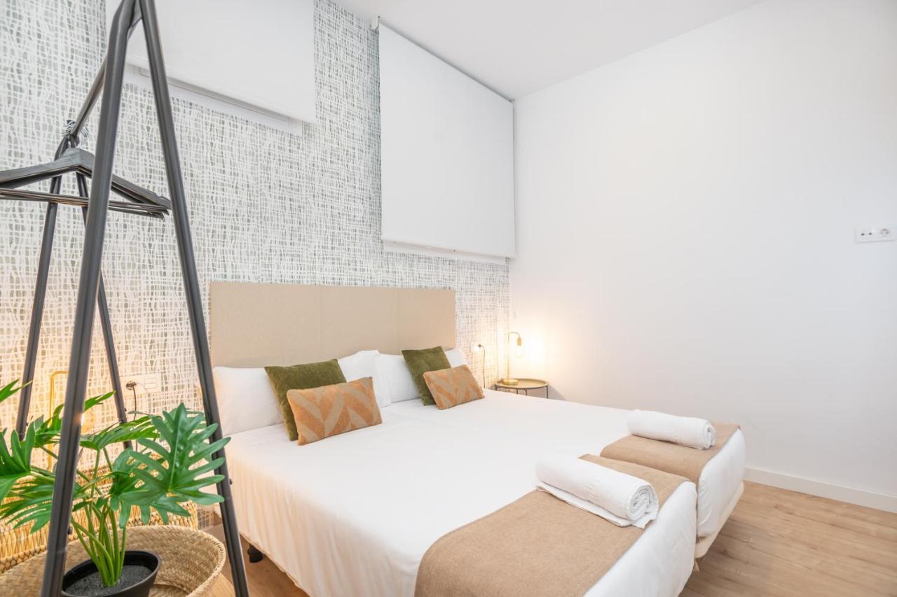 Apartamentos Luna Suites Palacio Dorita Granada Exteriör bild