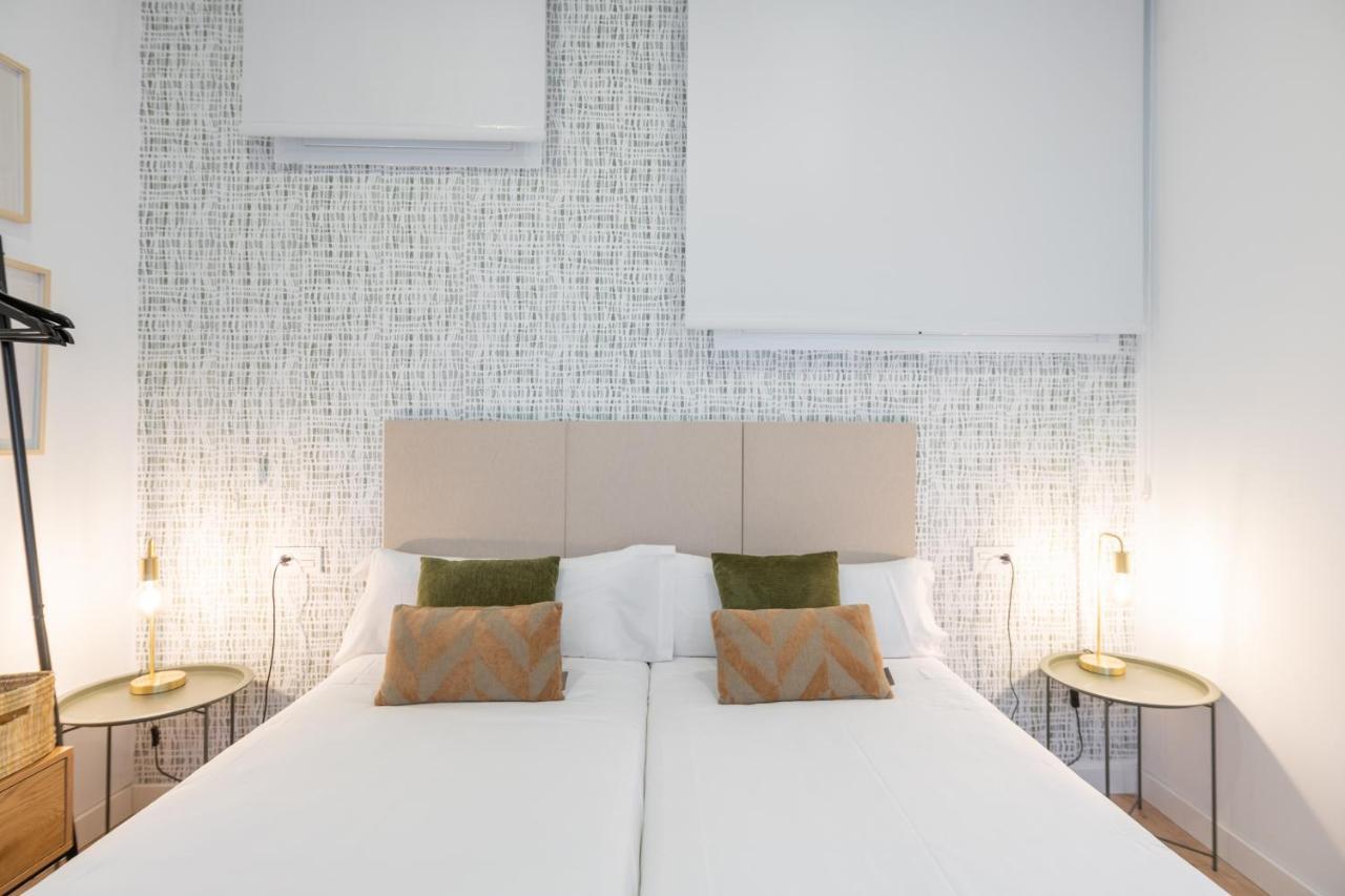 Apartamentos Luna Suites Palacio Dorita Granada Exteriör bild